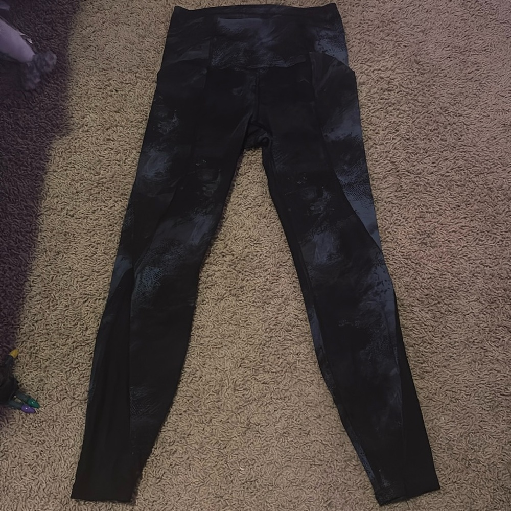 XS Black and Blue Activewear Mesh and Pocketed All In Motion Leggings